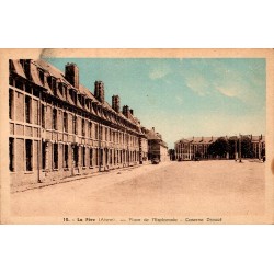 COUNTY 02800 - LA FERE - PLACE DE L'ESPLANADE - DROUOT BARRACKS