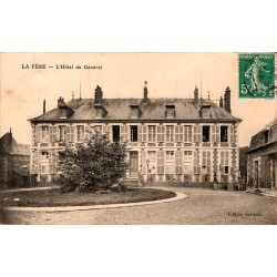 KOMITAT 02800 – LA FERE - DAS HOTEL DES GENERALS