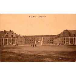 COUNTY 02800 - LA FERE - THE BARRACKS