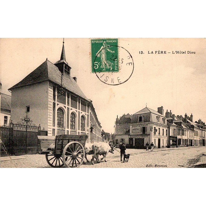 02800 - LA FERE - HÔTEL-DIEU