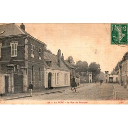 02800 - LA FERE - LA RUE DU BOURGET