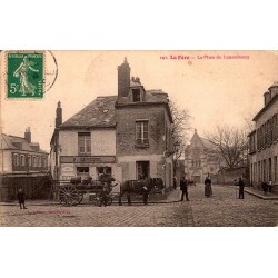 COUNTY 02800 - LA FERE - LA PLACE DU LUXEMBOURG