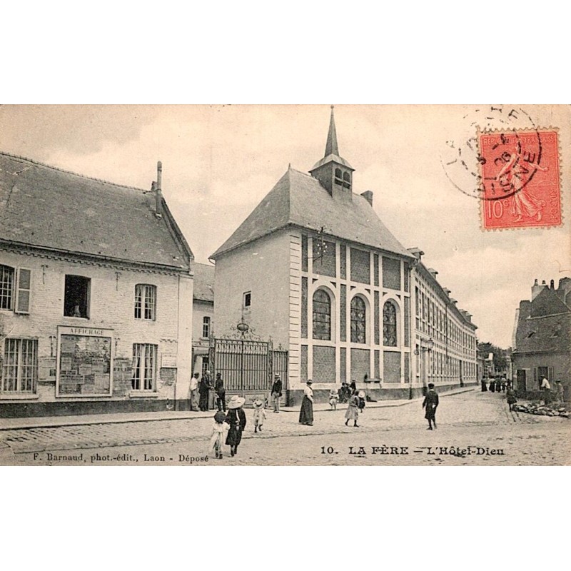 02800 - LA FERE - HÔTEL-DIEU