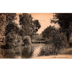 COUNTY 02800 - LA FERE - THE BANKS OF THE OISE