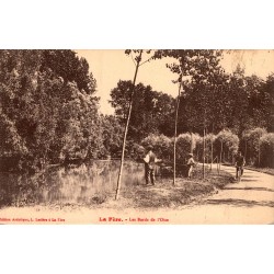 COUNTY 02800 - LA FERE - THE BANKS OF THE OISE