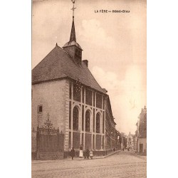 02800 - LA FERE - HÔTEL-DIEU