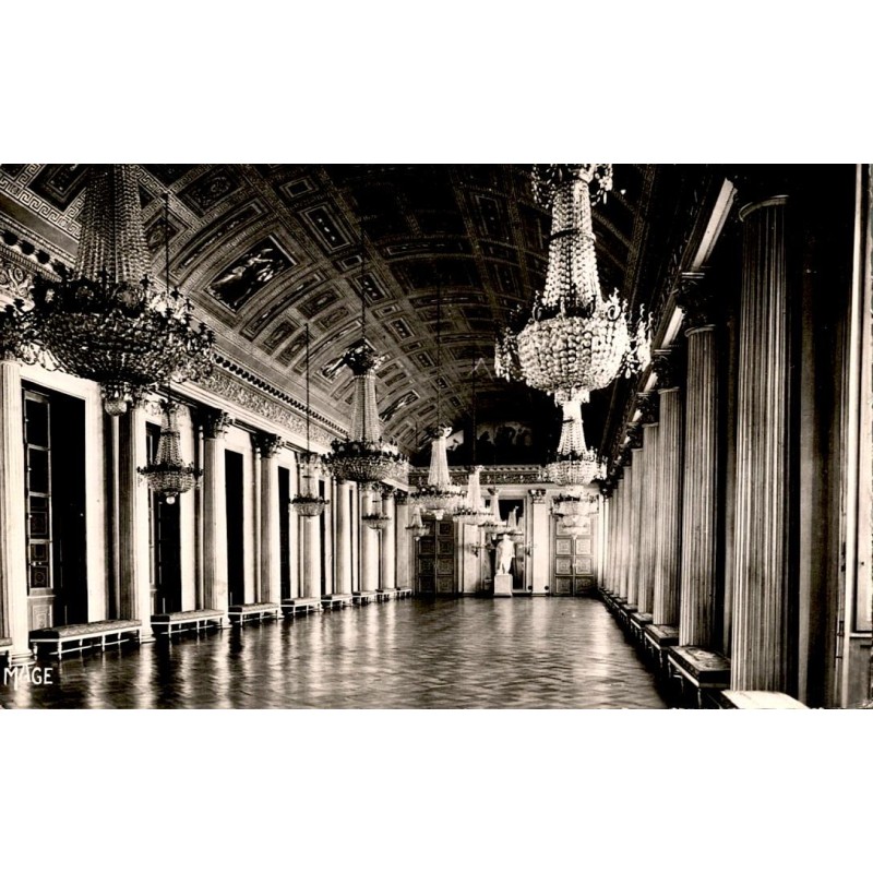 County 60200 - Compiègne - Palace - Guard Room