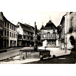 Komitat 68240 - Kaysersberg - Kirchplatz