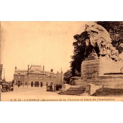 59400 - Cambrai - MONUMENT DE LA VICTOIRE ET GARE DU CAMBRAISIN