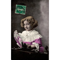 OLD POSTCARD - CHILD