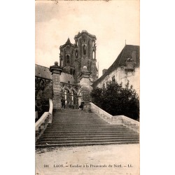 COUNTY 02000 - LAON - STAIRS TO THE NORTH PROMENADE