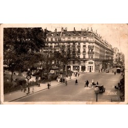 75 - PARIS - LE SQUARE MONTHOLON ET LA RUE LA FAYETTE