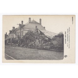 02200 - SOISSONS - GUERRE 1914 - 1916 - MAISON BOMBARDÉE RUE RACINE