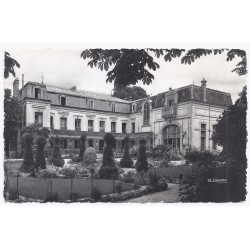 County 02400 - CHATEAU THIERRY - ST JOSEPH BOARDING SCHOOL - THE CASTLE