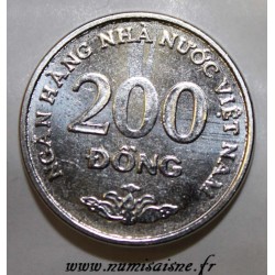 VIETNAM - KM 71 - 200 DONG 2003