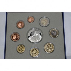 FRANCE - COFFRET  BELLE EPREUVE EURO 2011 - 9 PIECES ( 13.88 euros )