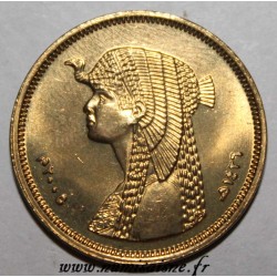 EGYPT - KM 942.1 - 50 PIASTRES 2005 - CLEOPATRA