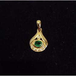 PENDENTIF "GOUTTE D'EAU" EN OR JAUNE - 18 CARATS - EMERAUDE  ET 5 BRILLANTS