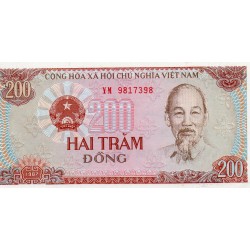 VIETNAM - PICK 100 a - 200 DONG - 1987