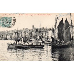 County - 62200 - PAS DE CALAIS - BOULOGNE-SUR-MER - TRAILER OF A FISHING BOAT