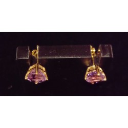 BOUCLES D'OREILLES OR JAUNE 18 CARATS ORNEES D'AMETHYSTE DE 7 MM DE DIAMETRE