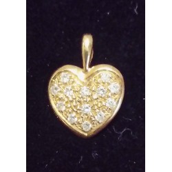 PENDENTIF EN OR JAUNE - 18 CARATS - EN FORME DE COEUR ORNÉ DE 12 BRILLANTS (0.24 CARATS AU TOTAL)