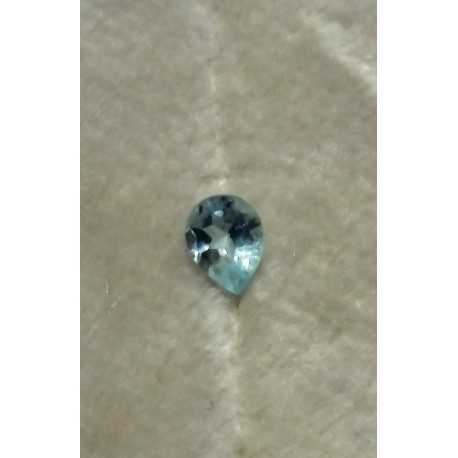 AIGUE MARINE  - 0.25 CARAT - EN FORME DE POIRE