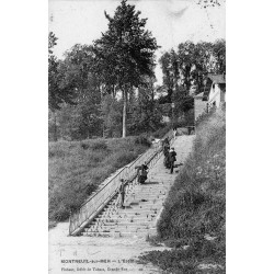 62170 - MONTREUIL-SUR-MER - L'ESCALIER