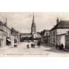 51400 - MOURMELON-LE-GRAND - LA PLACE D'ARMES ET L'ÉGLISE