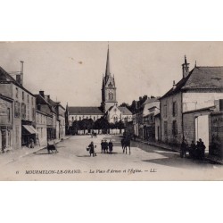 County 51400 - MOURMELON-LE-GRAND - THE PLACE D'ARMES AND THE CHURCH