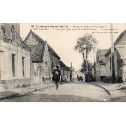 Komitat 51103 - VILLERS-AUX-BOIS - DER ERSTE WELTKRIEG 1914-15 - DIE HAUPTSTRASSE NACH DER BOMBARDIERUNG