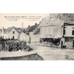 Komitat 51103 - VILLERS-AUX-BOIS - DER ERSTE WELTKRIEG 1914-15 - EINE ECKE DES DORFES BOMBARDIERT