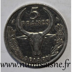 MADAGASKAR - KM 10 - 5 FRANCS 1966 - ZEBU