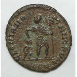 364 - 378 - VALENS - Nummus - R/ GLORIA ROMANORVM - TRES TRES BEAU