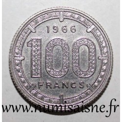 AFRIQUE EQUATORIALE - KM 5 - 100 FRANCS 1966 - Elands de Derby