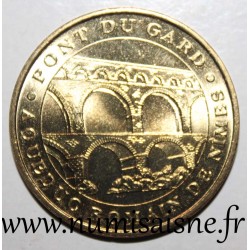 30 - NIMES - PONT DU GARD - MDP DIFFÉRENT BAS - 2005