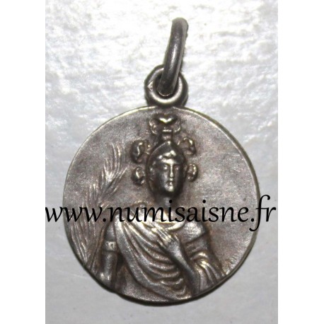 PENDENTIF - Personnage en toge et casque à plumes - ARGENT