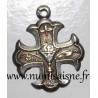 CROIX EN ARGENT AVEC UN CALICE - 20 mai 1906