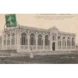 51300 - VITRY-LE-FRANCOIS - LA SALLE DES FÊTES