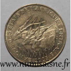 ZENTRALAFRIKANISCHE STAATEN - KM 7 - 5 FRANCS 2003