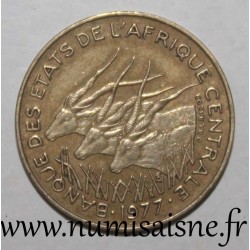 ÉTATS DE L'AFRIQUE CENTRALE - KM 7 - 5 FRANCS 1977 - Élans de Derby