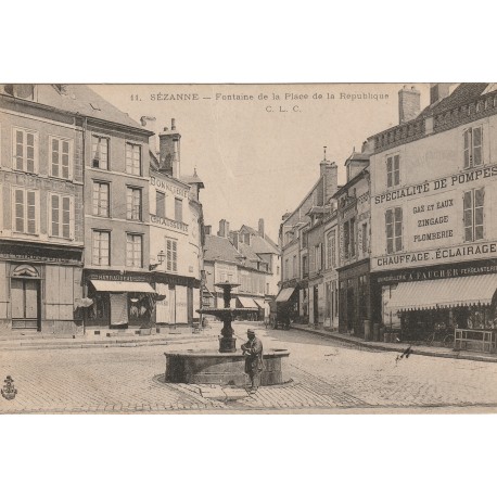 County 51120 - SEZANNE - FOUNTAIN OF THE PLACE DE LA RÉPUBLIQUE