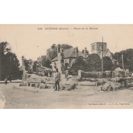 51250 - SUIPPES  - PLACE DE LA MAIRIE