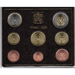 VATICAN - UNIVERSAL BRILLIANT EURO 2023 BOX - 8 COINS (3.88 euros)