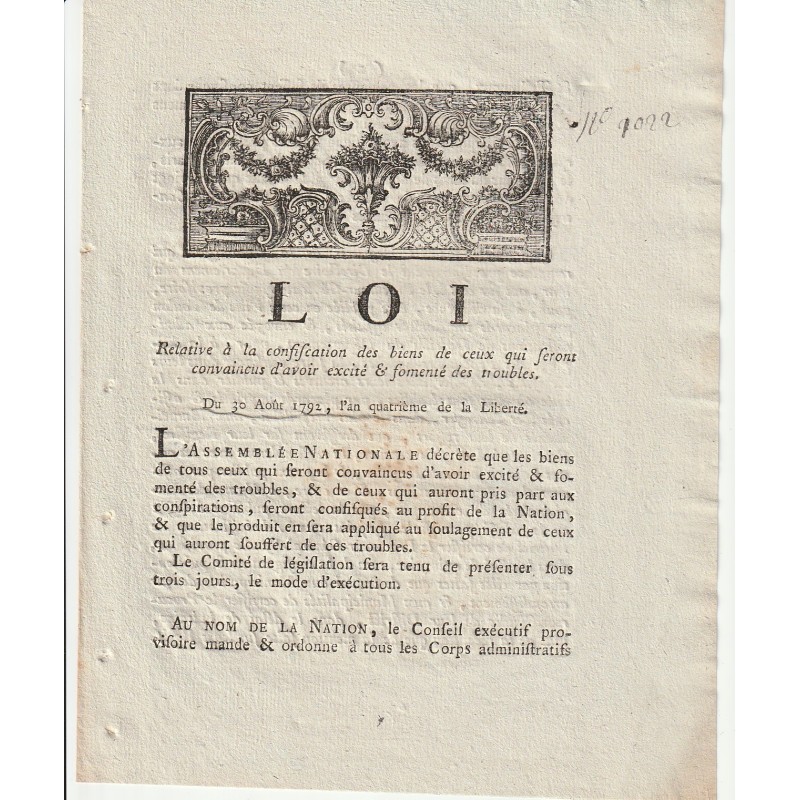 ANCIEN DOCUMENT - LOI DU 30 AOUT 1792 - RELATIVE A LA CONFISCATION DES BIENS DES CONSPIRATEURS