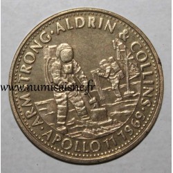 MÉDAILLE - Armstrong - Aldrin - Collins - Apollo 11 - Shell 1969