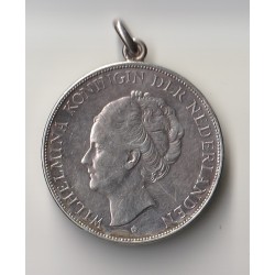 PENDENTIF EN ARGENT - 2 ½ GULDEN 1938 - WILHELMINA  - 25.59 g - 45 cm - 0/95324