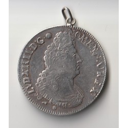 SILVER PENDANT - LOUIS XIV...