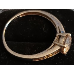 GELBGOLDRING – 9 KARAT – ZYRKONIUMOXID – GRÖSSE 56 – Ref. 094586