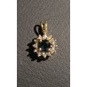 PENDENTIF OR 18 CARATS ORNÉ D'UN SAPHIR CENTRAL ET DE 12 BRILLANTS - Ref 095231